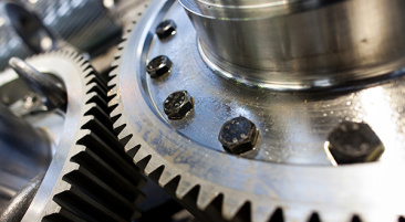 润滑油是由什么组成的? 润滑油是由什么组成的?